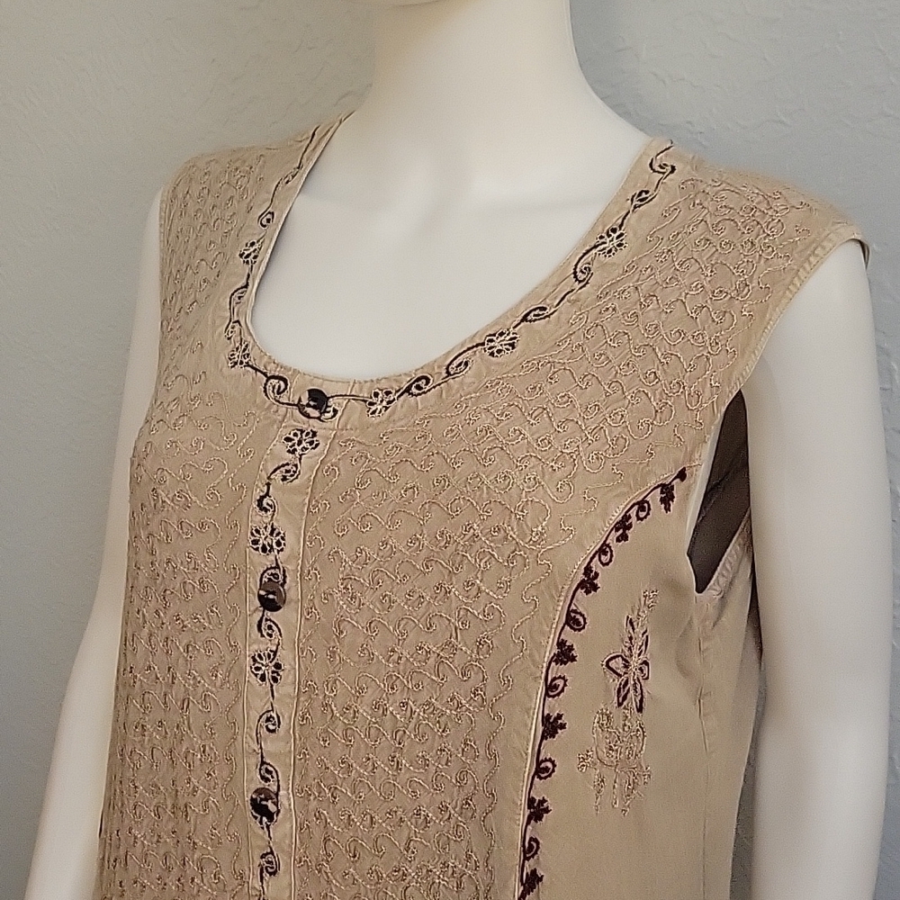 VTG MAGIC 1980s Tan Floral Embroidered Tie Back Sleeveless Circle Dress - Picture 4 of 16